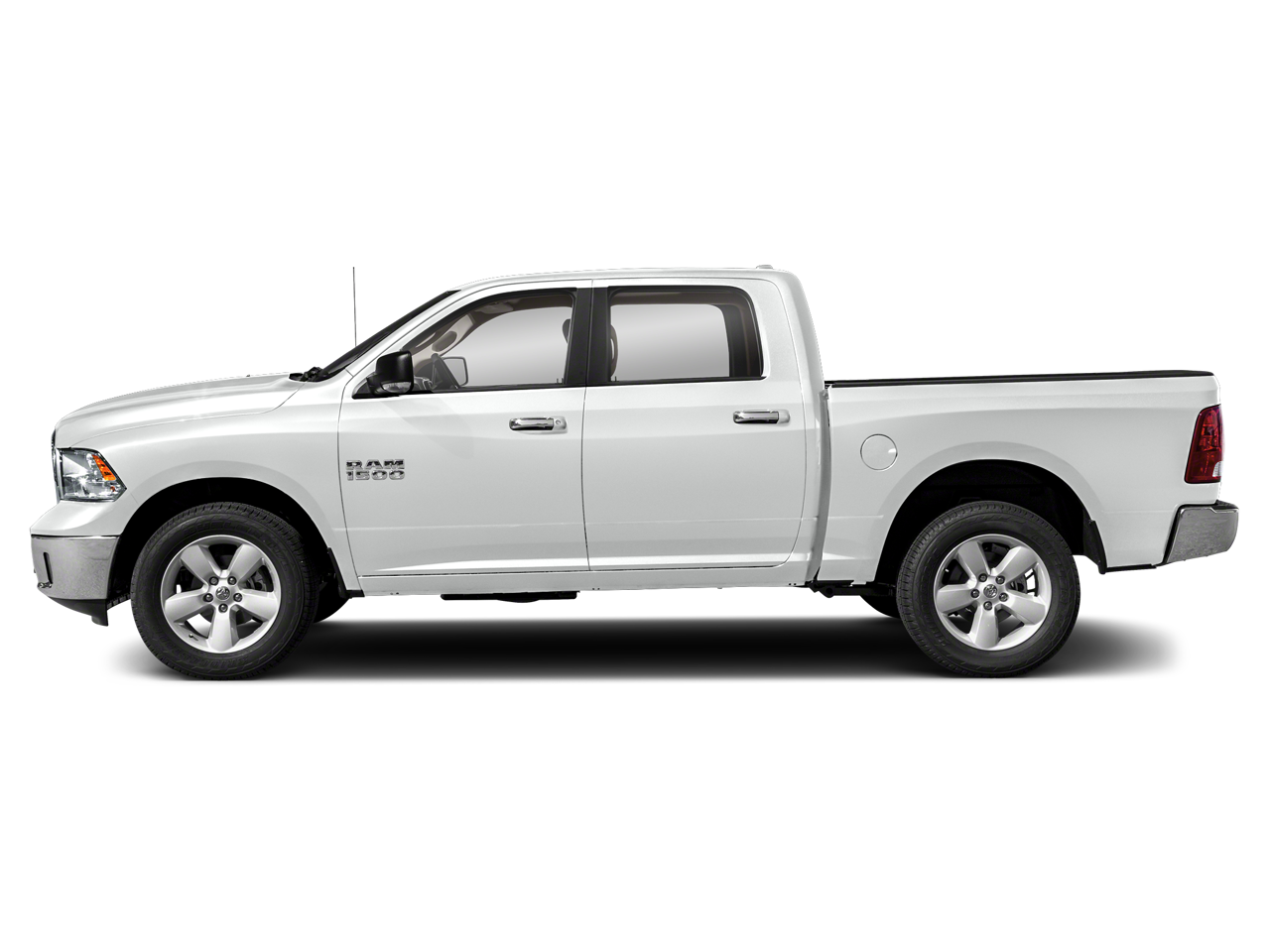 2022 RAM 1500 Classic SLT Crew Cab 4x4 5'7' Box