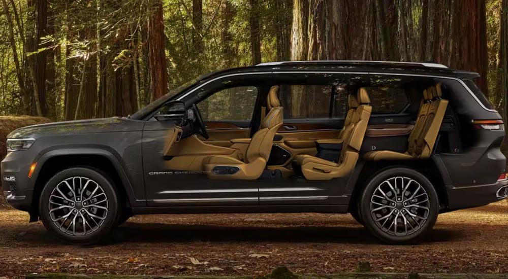 Interior side view of the three row 2025 Jeep grand Cherokee L