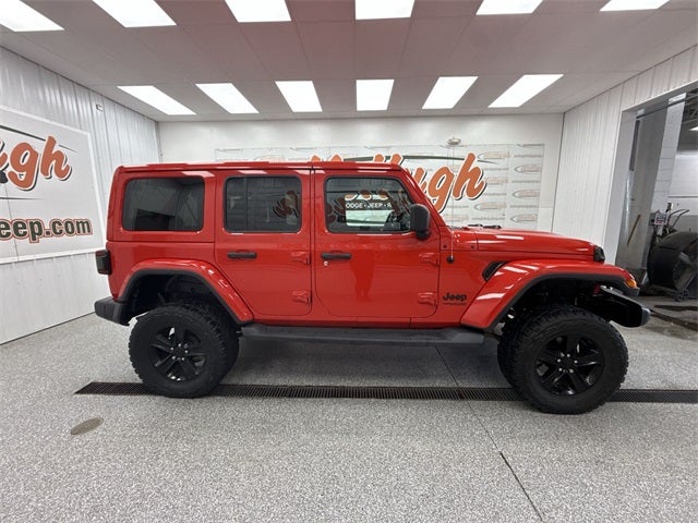 2020 Jeep Wrangler Unlimited Sahara Altitude 4X4