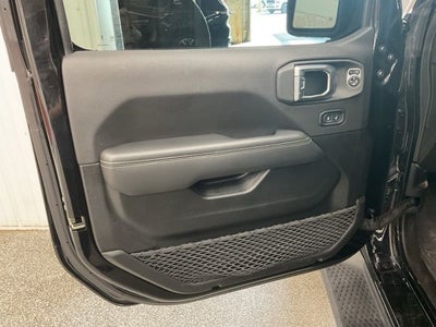 2023 Jeep Wrangler 4-Door Sahara 4x4