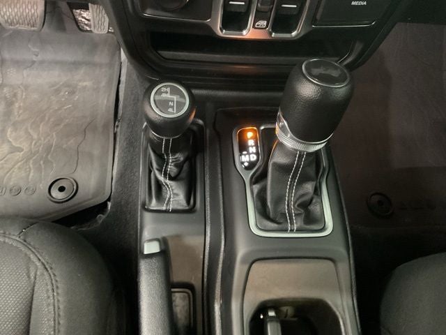 2023 Jeep Wrangler 4-Door Sahara 4x4