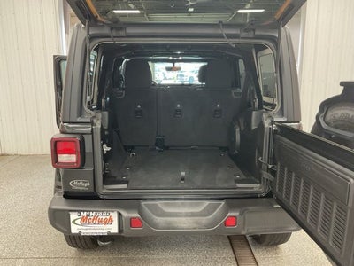 2023 Jeep Wrangler 4-Door Sahara 4x4