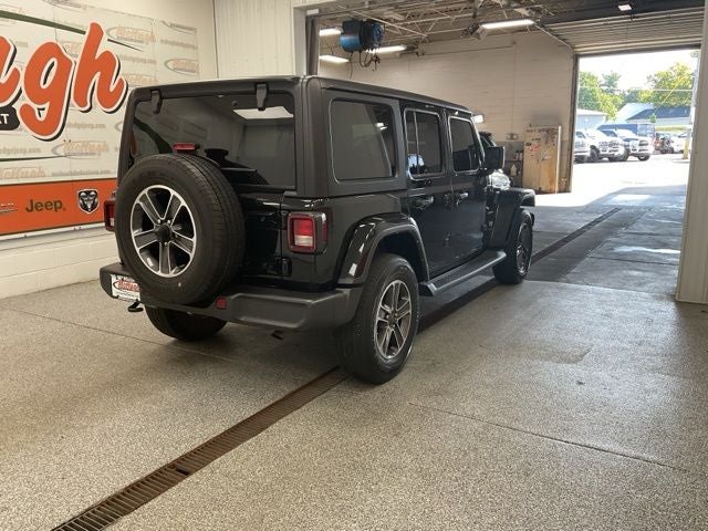 2023 Jeep Wrangler 4-Door Sahara 4x4