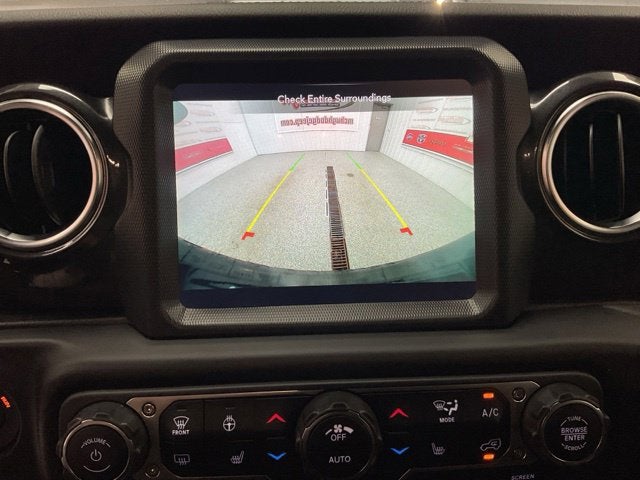 2022 Jeep Wrangler Unlimited Sahara Altitude 4x4
