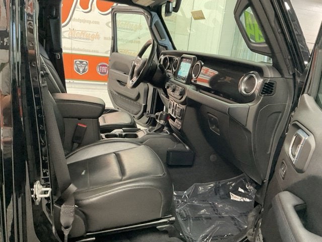 2022 Jeep Wrangler Unlimited Sahara Altitude 4x4