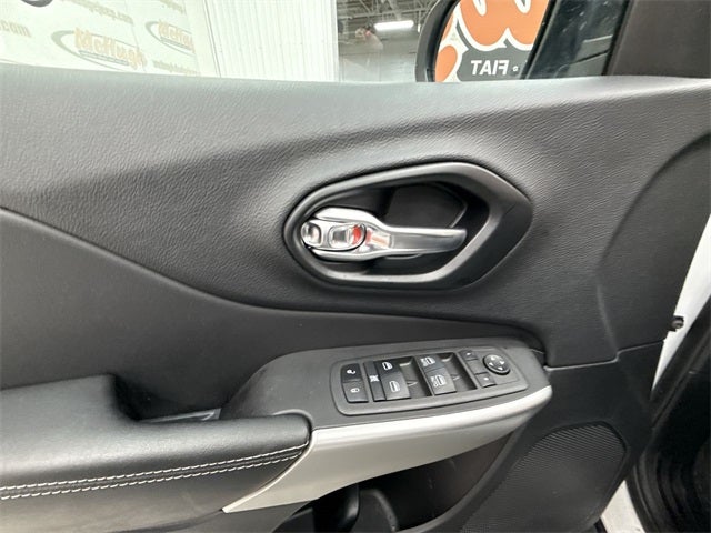 2022 Jeep Cherokee X 4x4