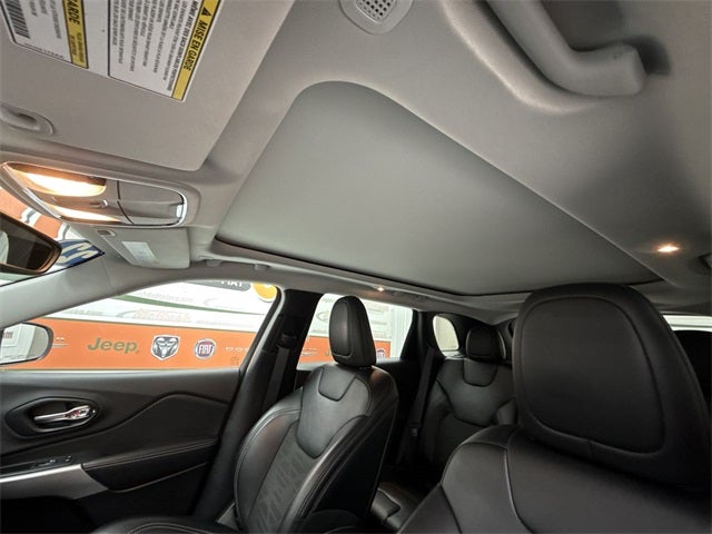 2022 Jeep Cherokee X 4x4