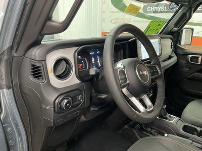 2026 Jeep Wrangler 4-Door Sahara 4x4