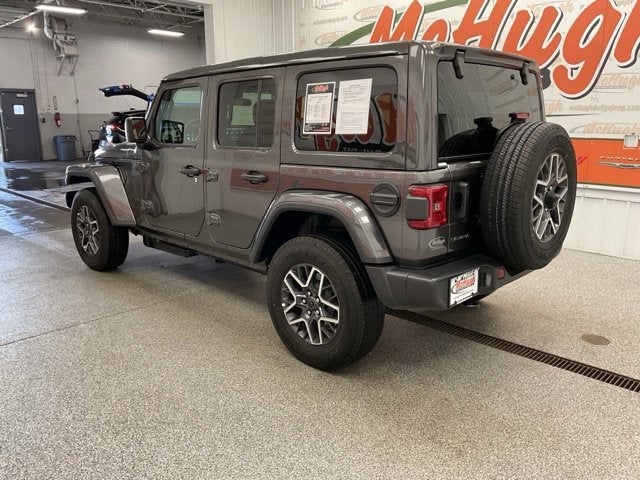 2026 Jeep Wrangler 4-Door Sahara 4x4