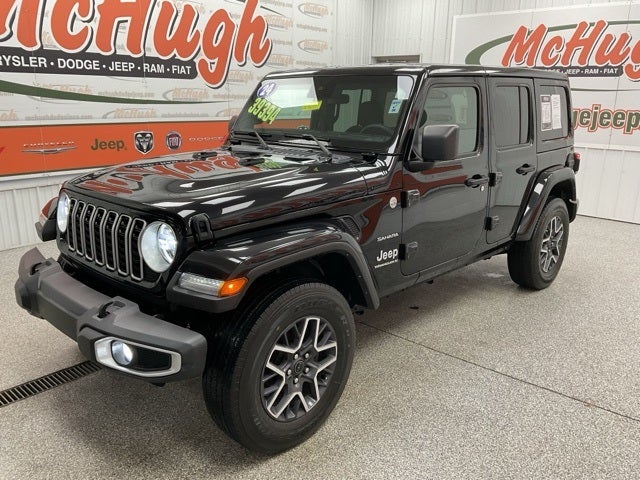 2024 Jeep Wrangler 4-Door Sahara 4x4