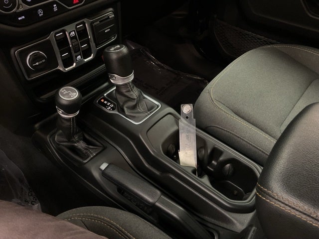 2024 Jeep Wrangler 4-Door Sahara 4x4