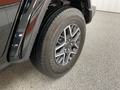 2024 Jeep Wrangler 4-Door Sahara 4x4