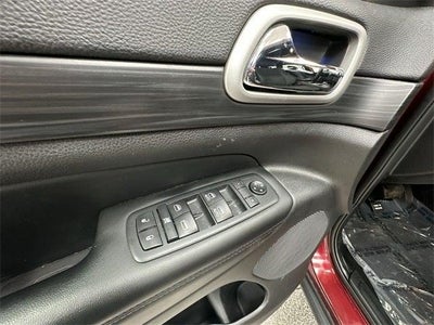 2020 Jeep Grand Cherokee Laredo E 4x4