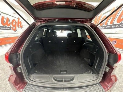 2020 Jeep Grand Cherokee Laredo E 4x4