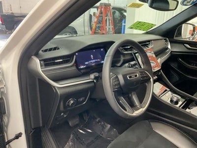 2023 Jeep Grand Cherokee Altitude 4x4