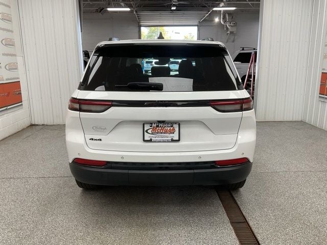 2023 Jeep Grand Cherokee Altitude 4x4