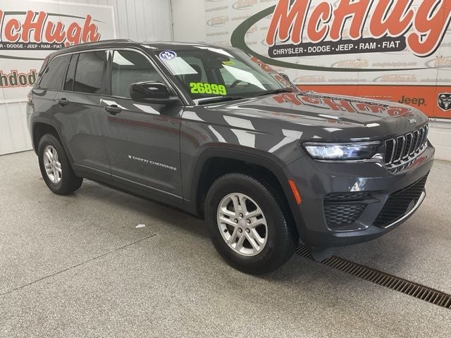 2023 Jeep Grand Cherokee Laredo 4x4