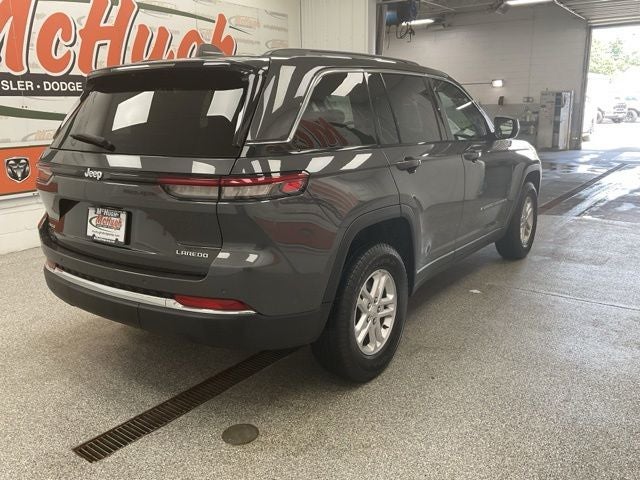 2023 Jeep Grand Cherokee Laredo 4x4