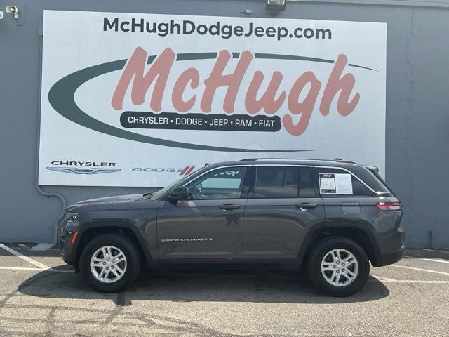 2023 Jeep Grand Cherokee Laredo 4x4