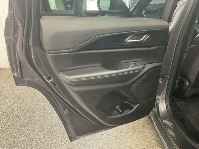 2025 Jeep Grand Cherokee Altitude X 4x4