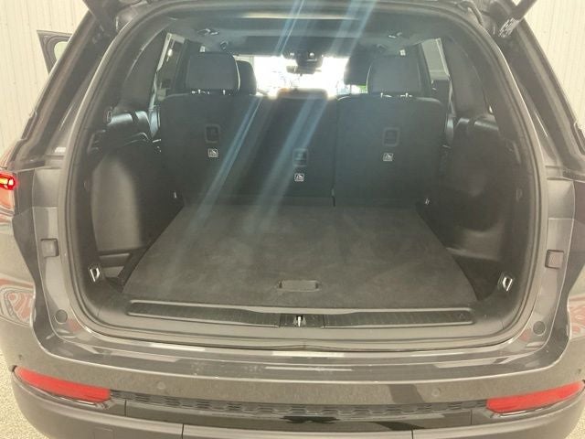 2025 Jeep Grand Cherokee Altitude X 4x4