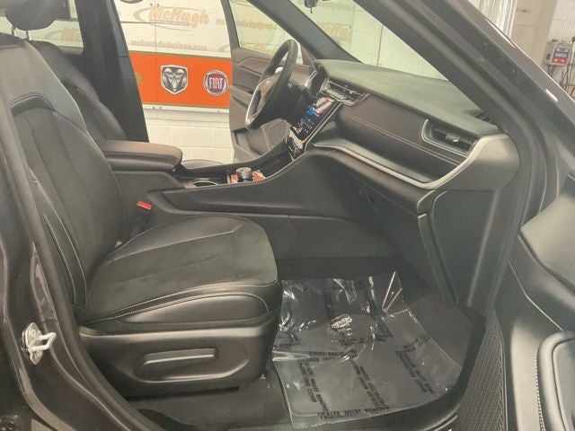 2025 Jeep Grand Cherokee Altitude X 4x4