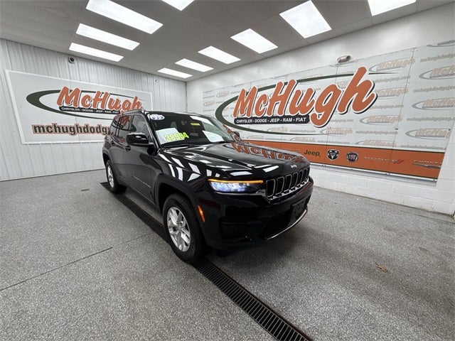 2025 Jeep Grand Cherokee Laredo X 4x4