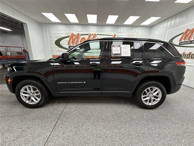 2025 Jeep Grand Cherokee Laredo X 4x4