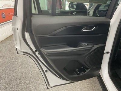 2025 Jeep Grand Cherokee Laredo X 4x4