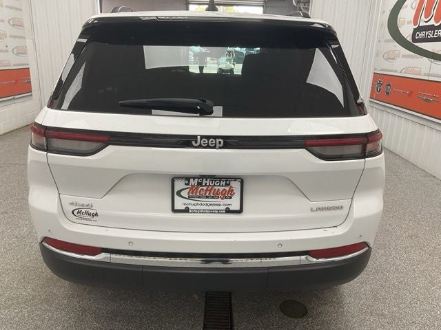 2025 Jeep Grand Cherokee Laredo X 4x4