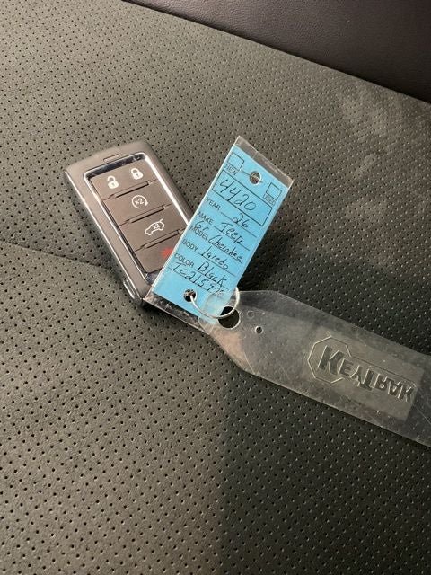 2026 Jeep Grand Cherokee GRAND CHEROKEE LAREDO ALTITUDE 4X4