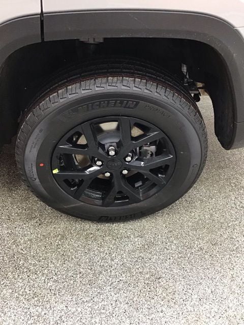 2026 Jeep Grand Cherokee GRAND CHEROKEE LAREDO ALTITUDE 4X4