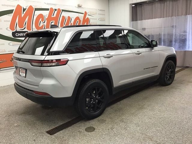 2026 Jeep Grand Cherokee GRAND CHEROKEE LAREDO ALTITUDE 4X4