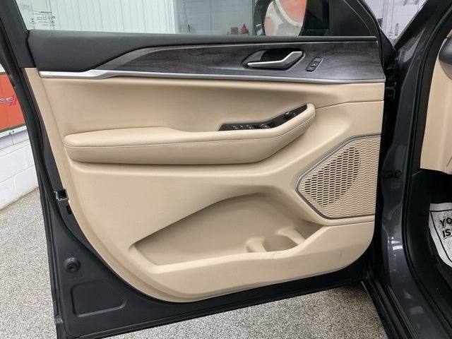 2022 Jeep Grand Cherokee Limited 4x4