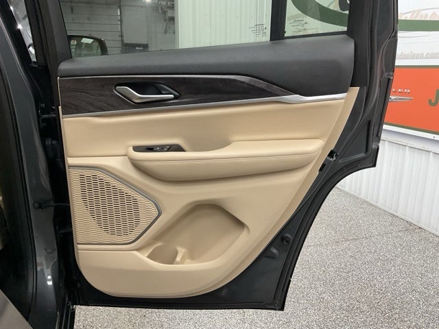 2022 Jeep Grand Cherokee Limited 4x4