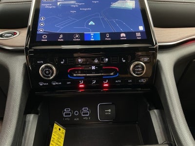 2025 Jeep Grand Cherokee Summit 4x4