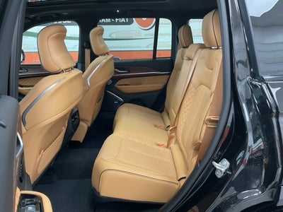 2025 Jeep Grand Cherokee Summit 4x4