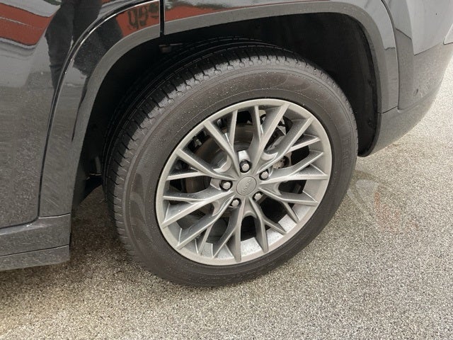 2025 Jeep Grand Cherokee Summit 4x4