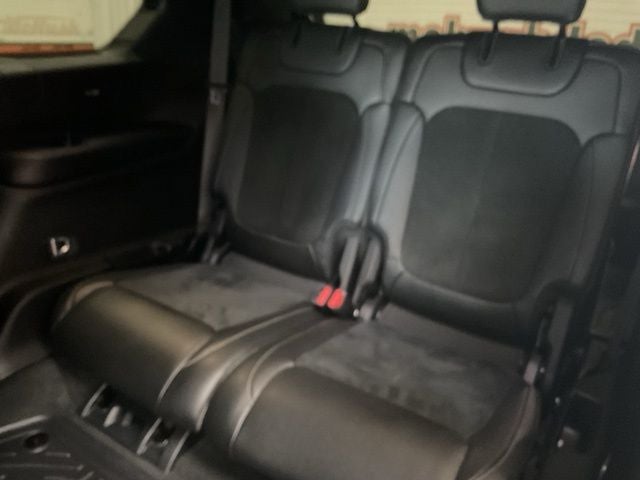 2025 Jeep Grand Cherokee L Altitude X 4x4