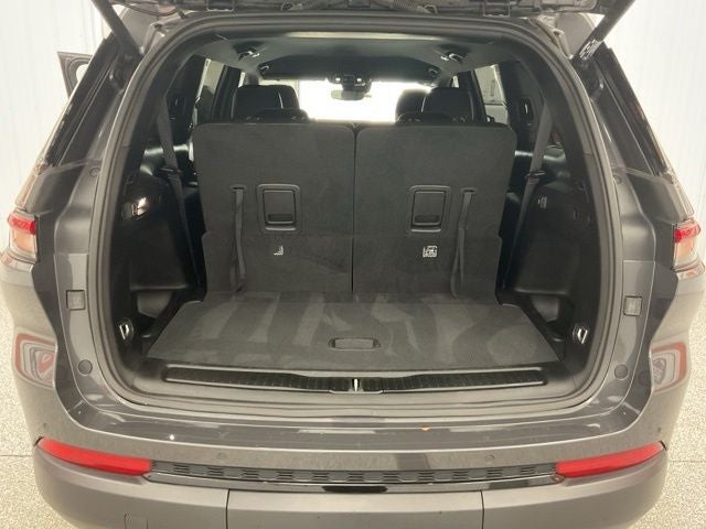 2024 Jeep Grand Cherokee L Altitude 4x4