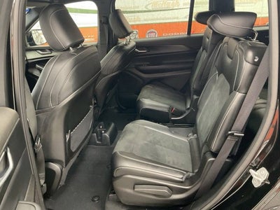 2025 Jeep Grand Cherokee L Altitude X 4x4