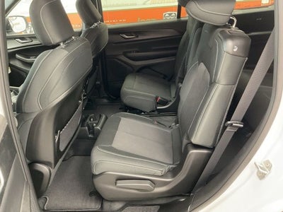 2026 Jeep Grand Cherokee GRAND CHEROKEE L LAREDO X 4X4