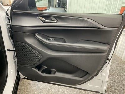 2026 Jeep Grand Cherokee GRAND CHEROKEE L LAREDO X 4X4