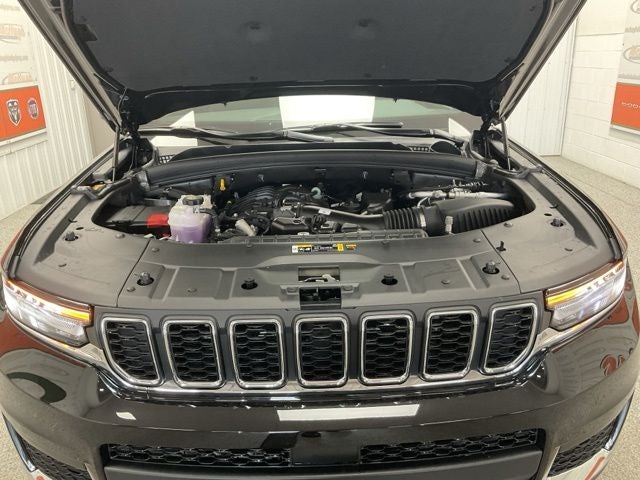 2026 Jeep Grand Cherokee GRAND CHEROKEE L LAREDO X 4X4