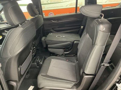 2026 Jeep Grand Cherokee GRAND CHEROKEE L LAREDO X 4X4