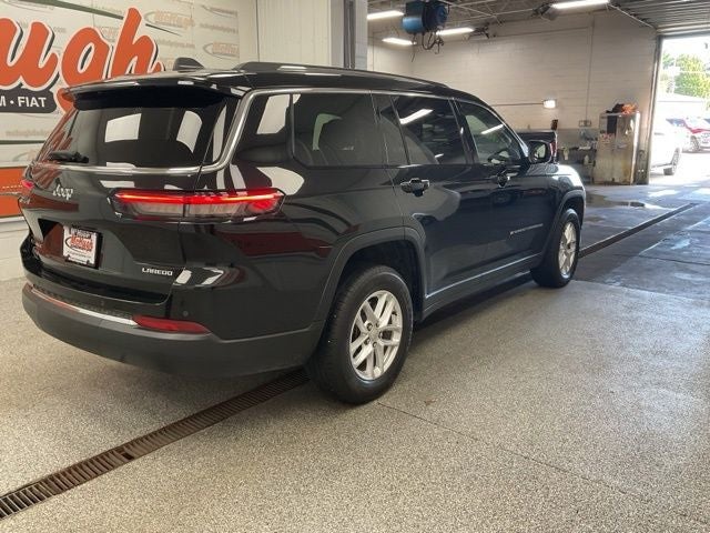 2022 Jeep Grand Cherokee L Laredo 4x4