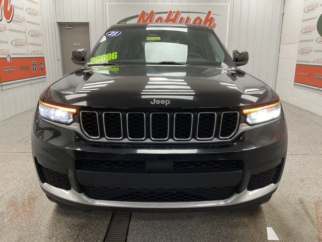 2023 Jeep Grand Cherokee L Laredo 4x4