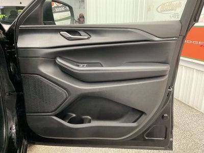 2023 Jeep Grand Cherokee L Laredo 4x4