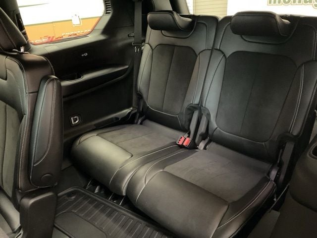 2024 Jeep Grand Cherokee L Altitude X 4x4