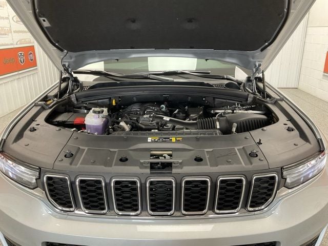 2026 Jeep Grand Cherokee GRAND CHEROKEE L LAREDO X 4X4